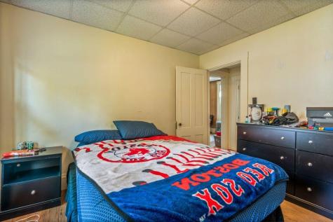 24 Dyer Street Saco ME 04072