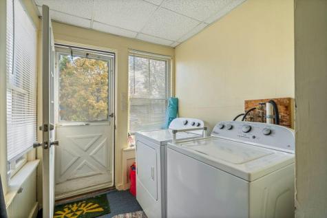 24 Dyer Street Saco ME 04072