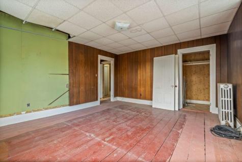 24 Dyer Street Saco ME 04072