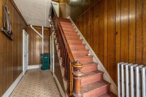 24 Dyer Street Saco ME 04072