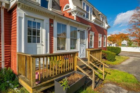 24 Dyer Street Saco ME 04072