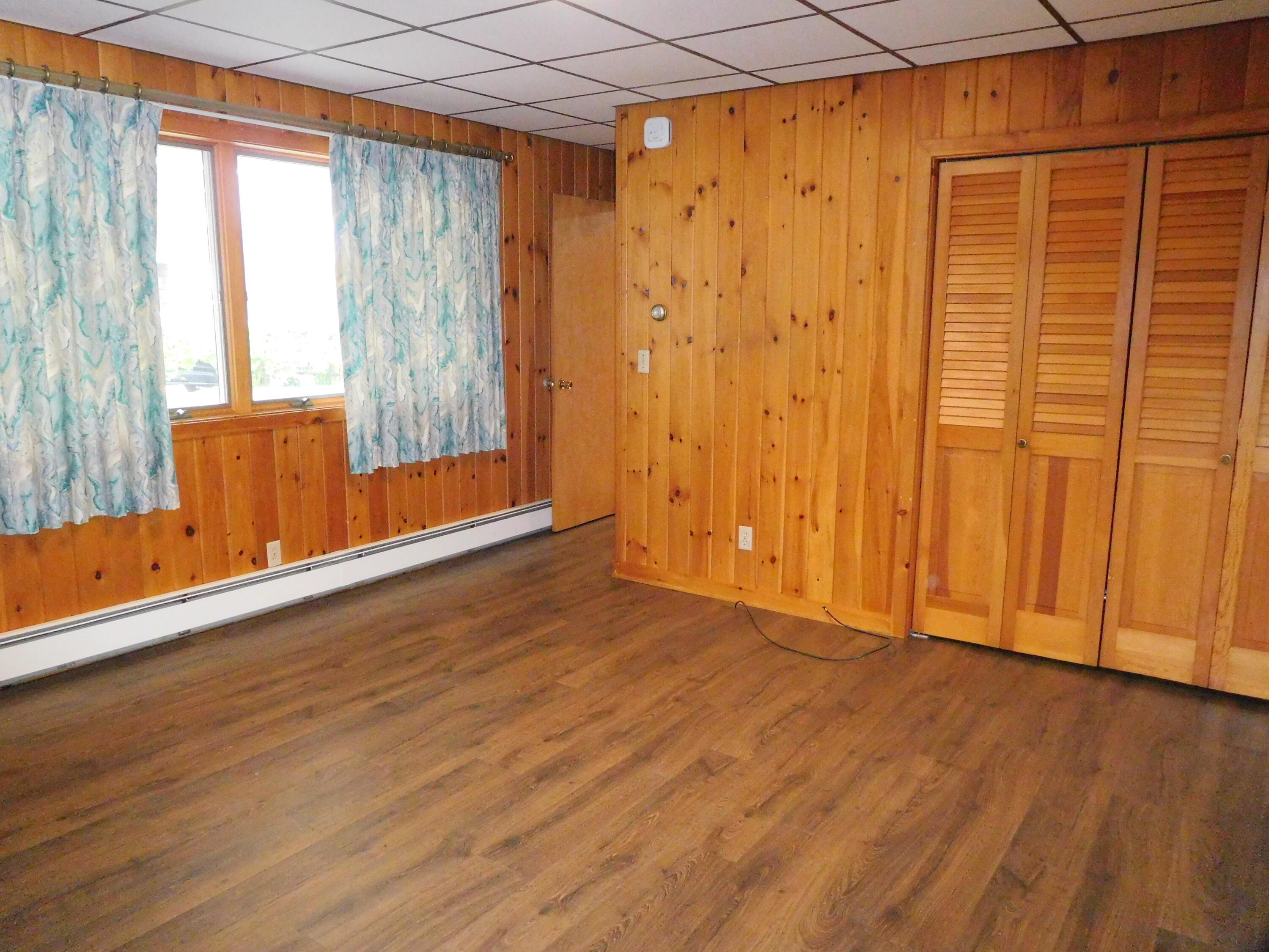 12 Burbank Street Lewiston ME 04240