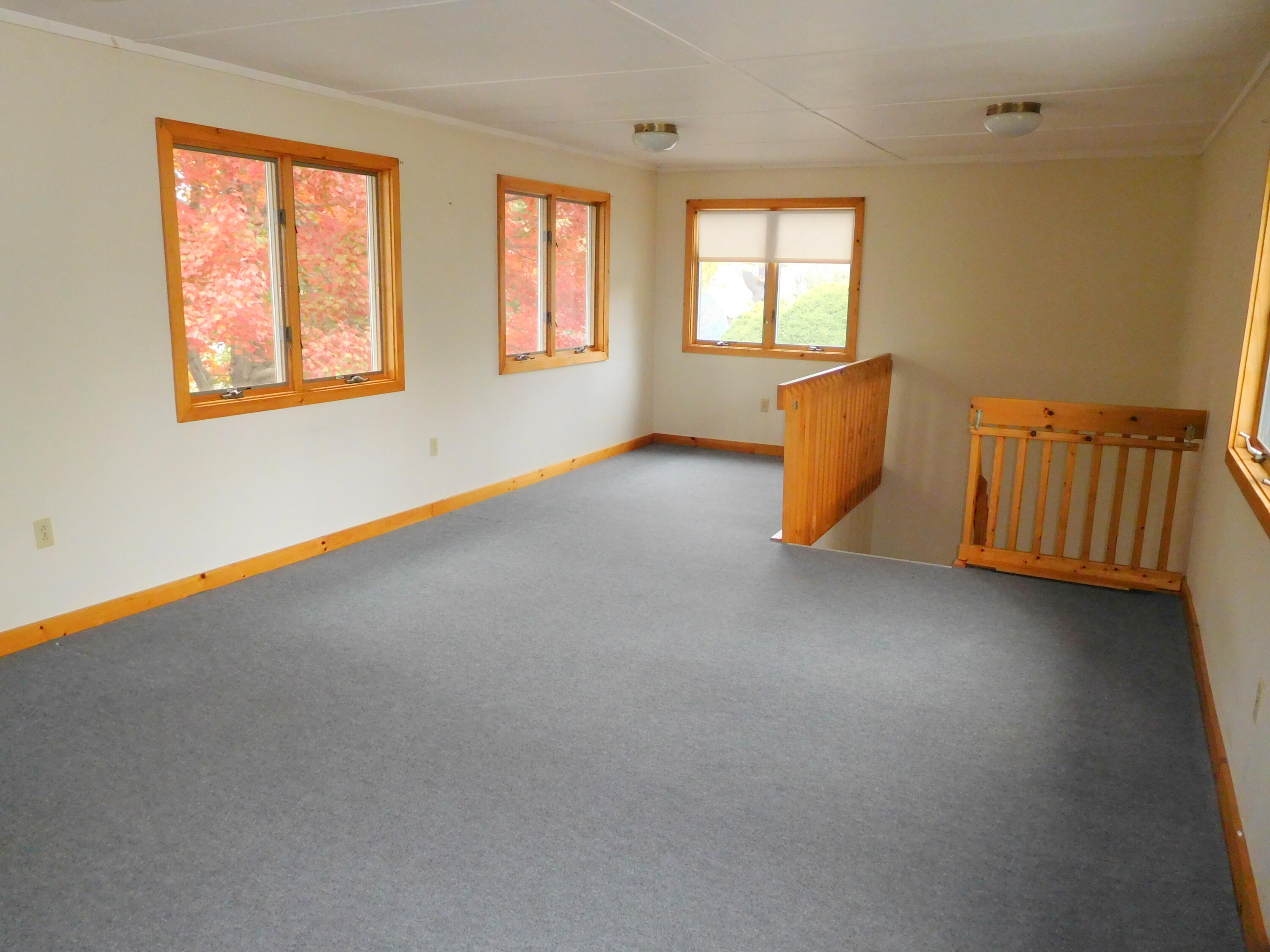 12 Burbank Street Lewiston ME 04240
