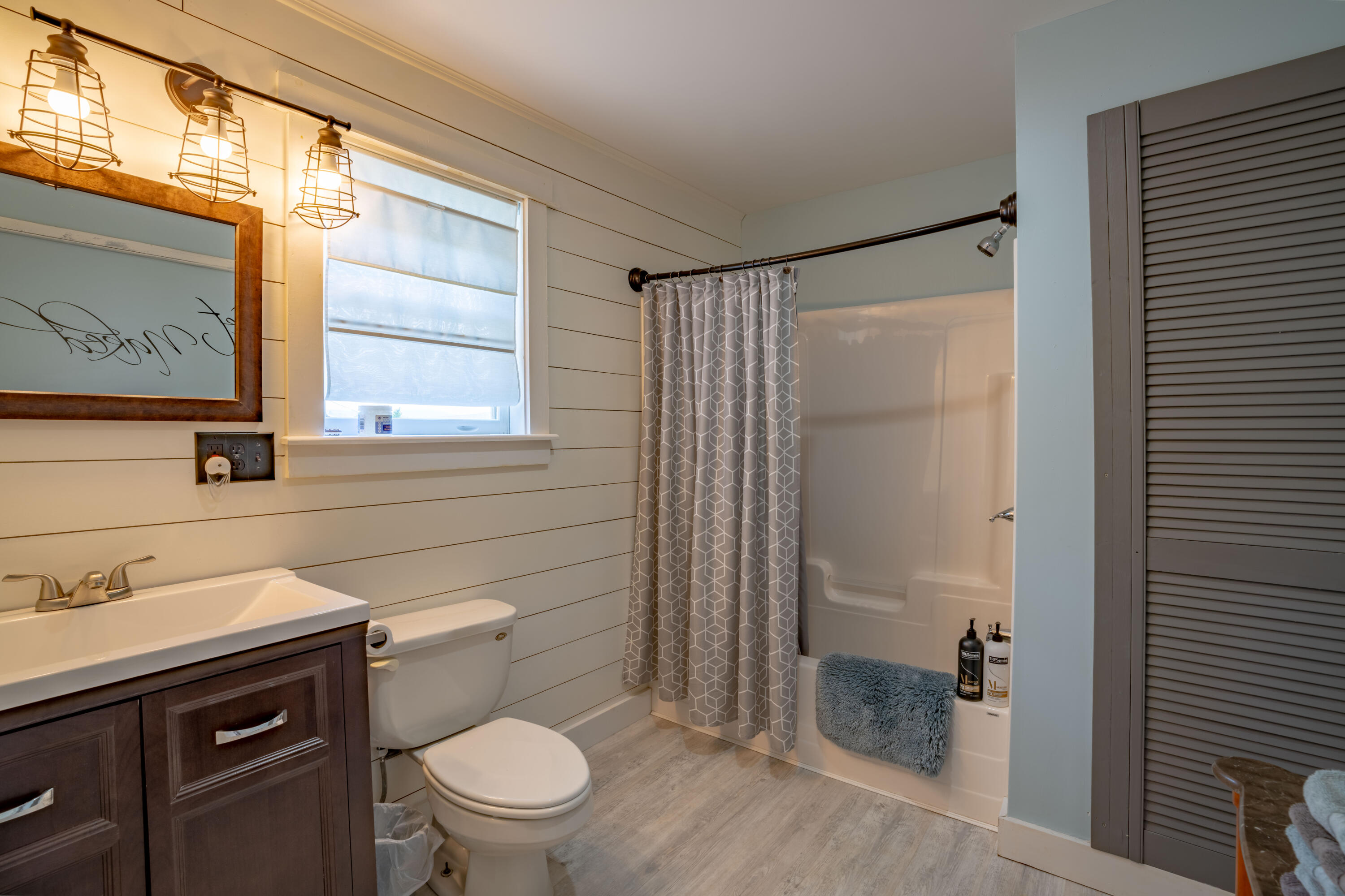 14 Gifford Lane Bucksport ME 04416