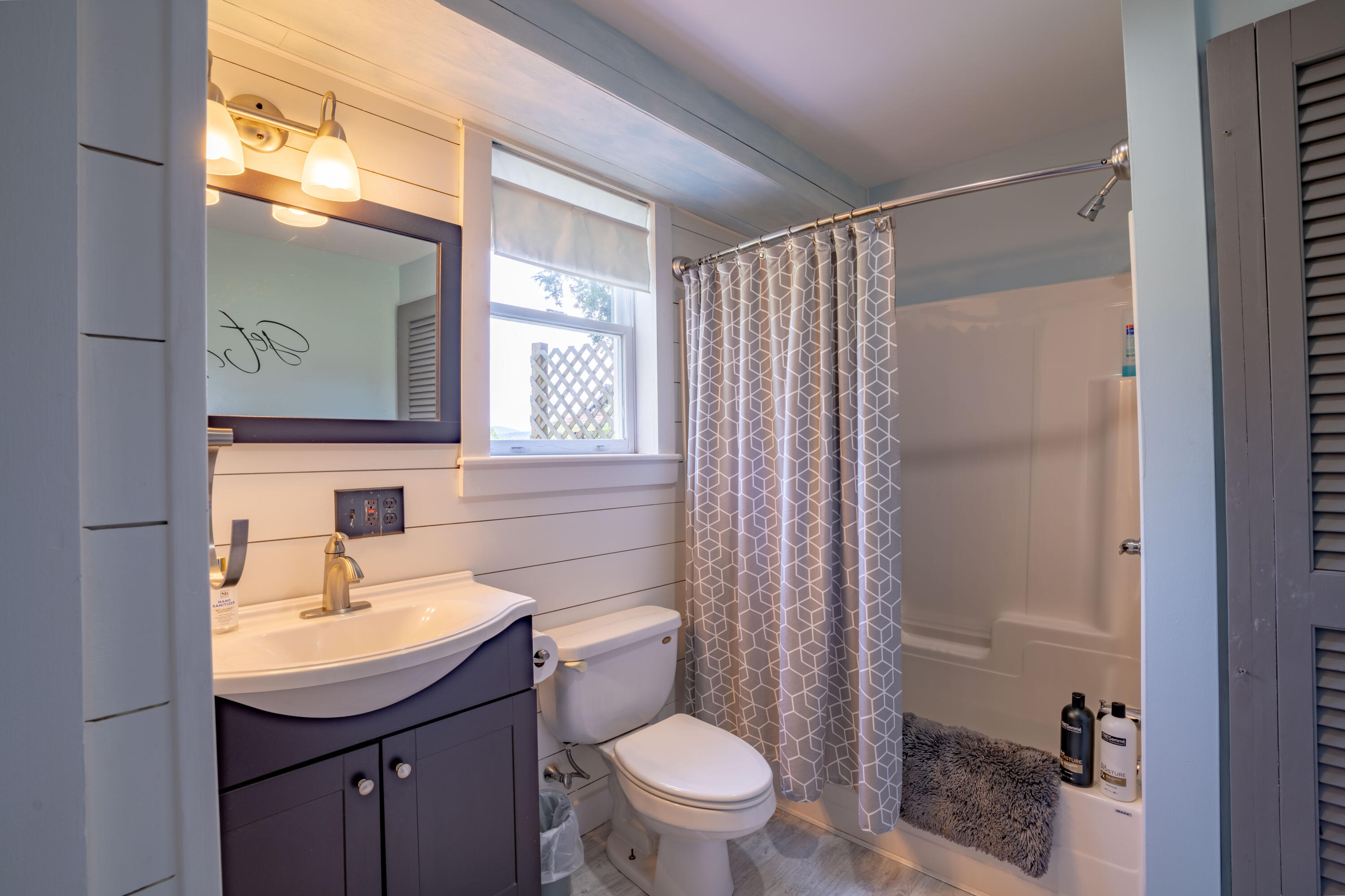 14 Gifford Lane Bucksport ME 04416