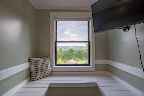 14 Gifford Lane Bucksport ME 04416