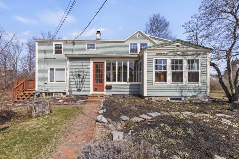 124 Ocean Avenue Portland ME 04103