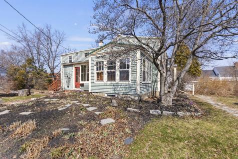 124 Ocean Avenue Portland ME 04103