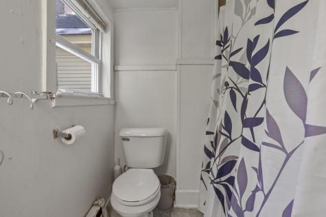 297 Turner Street Auburn ME 04210
