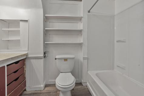 297 Turner Street Auburn ME 04210