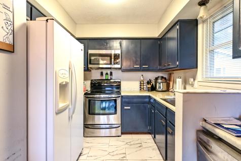 5 Buxton Road Saco ME 04072