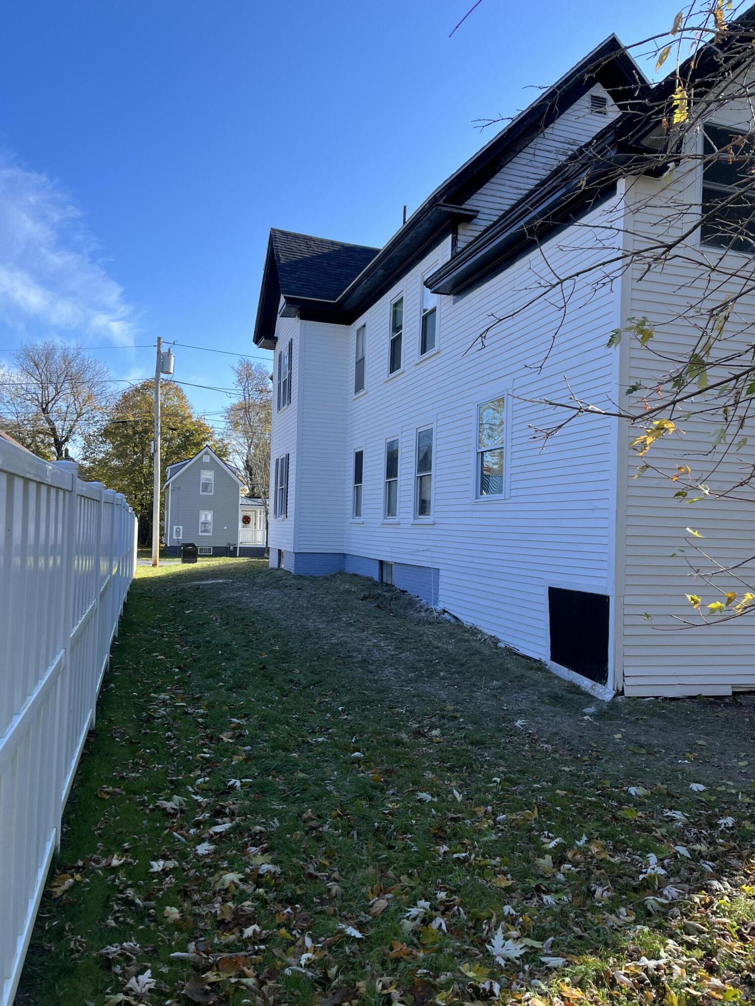 24 Dexter Street Bangor ME 04401