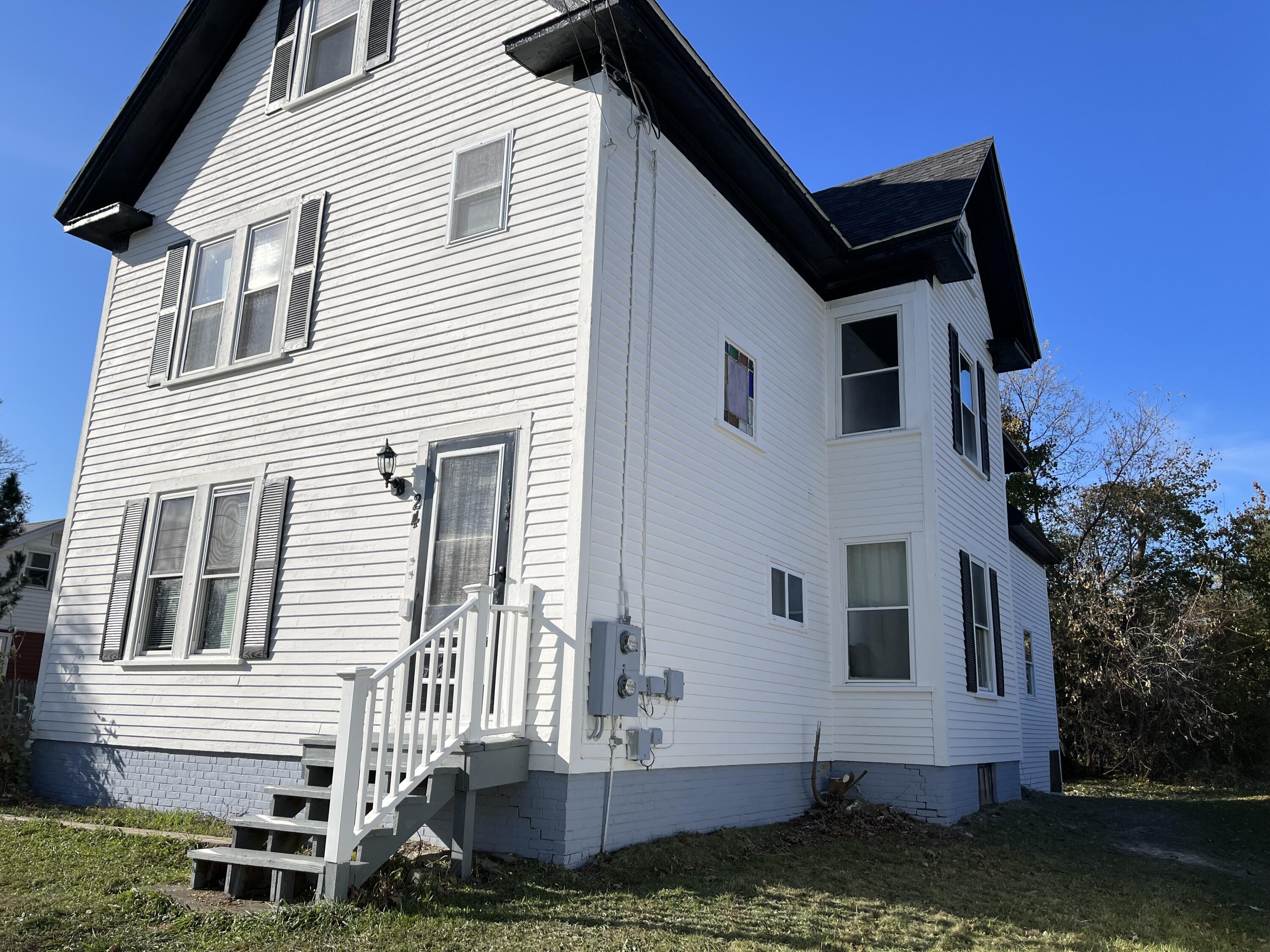 24 Dexter Street Bangor ME 04401