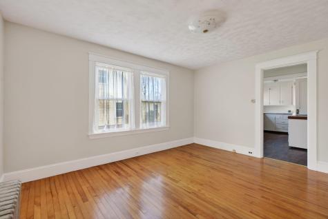 22 Clifford Street Westbrook ME 04092
