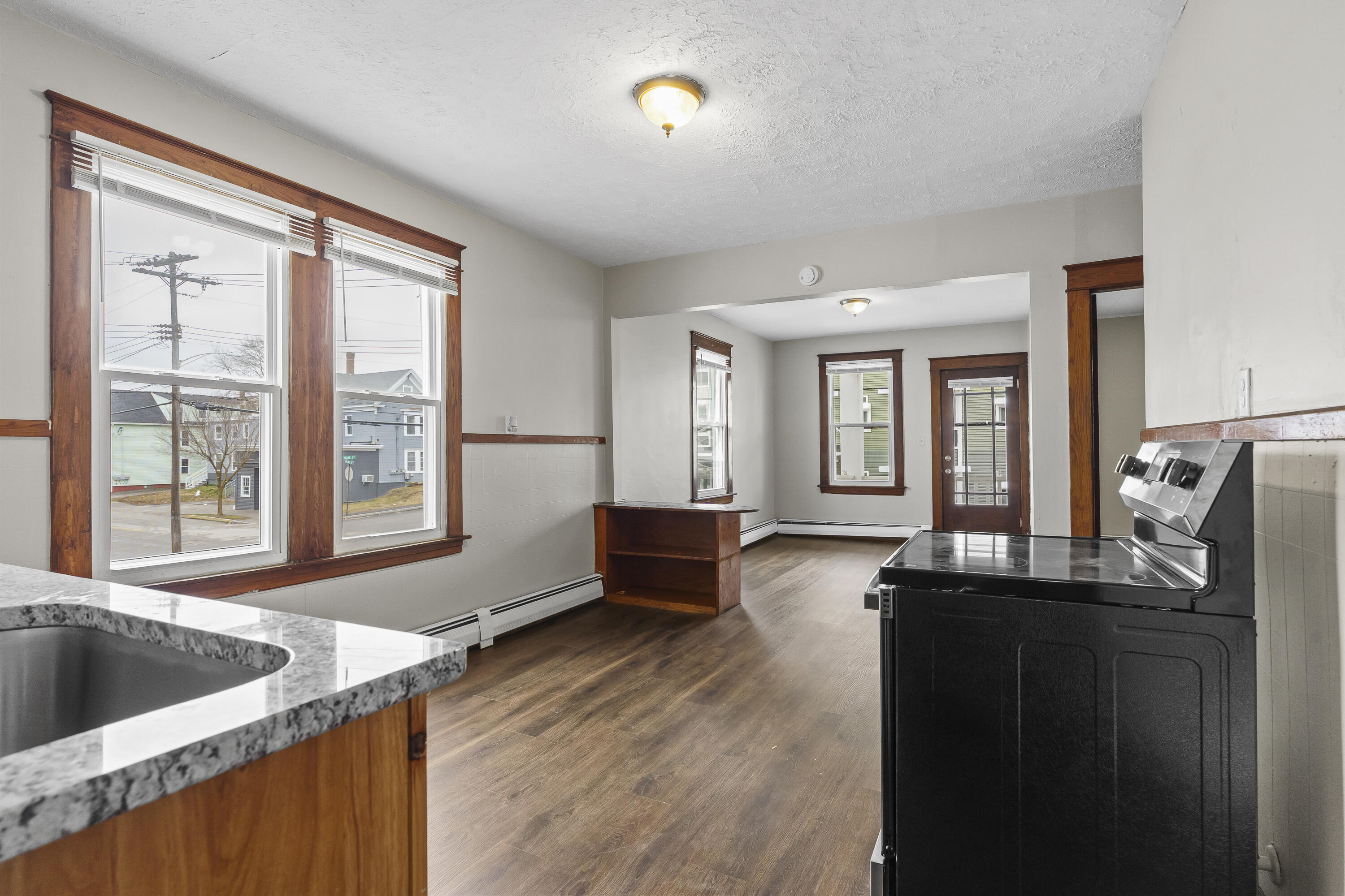 89 Walnut Street Lewiston ME 04240