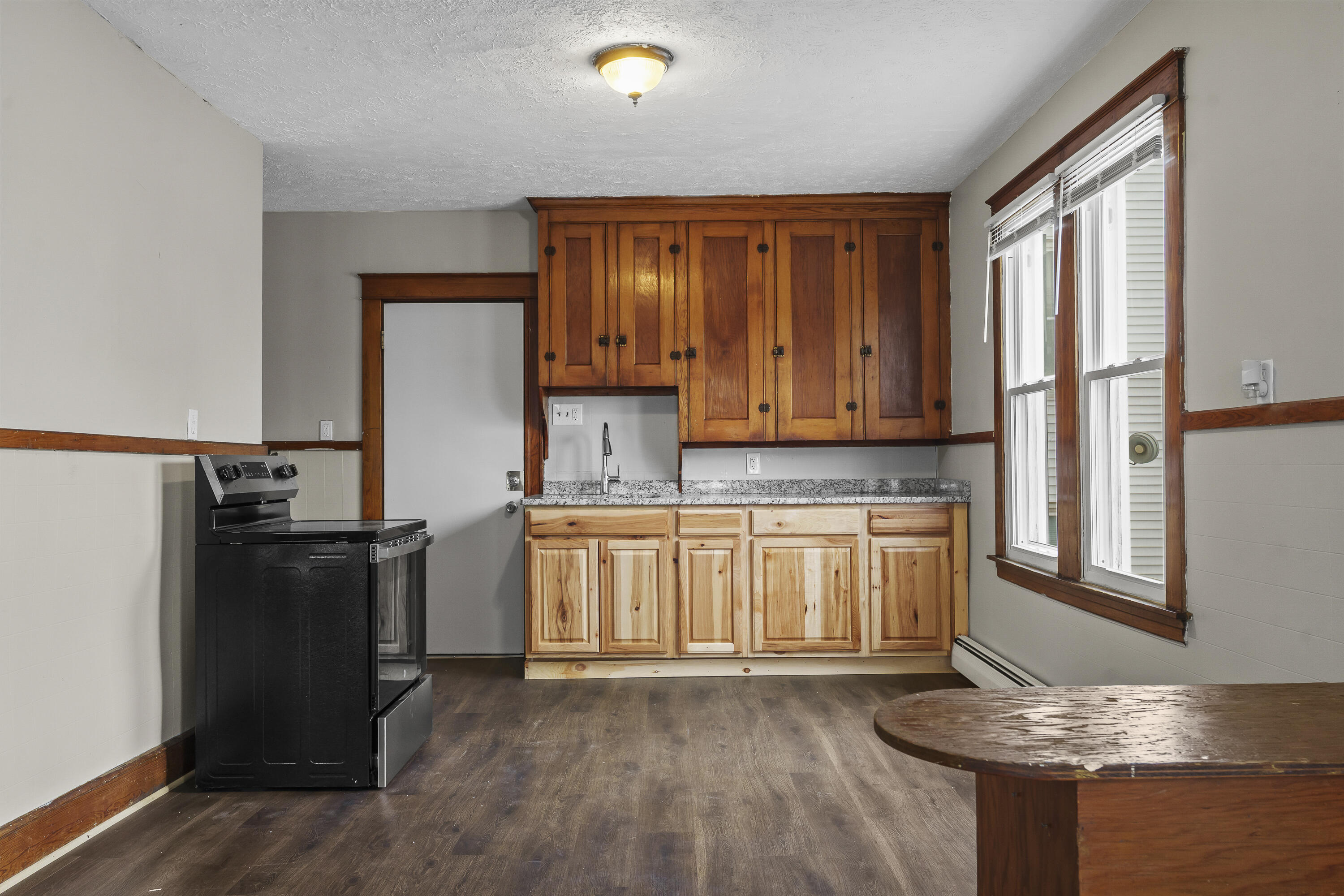 89 Walnut Street Lewiston ME 04240