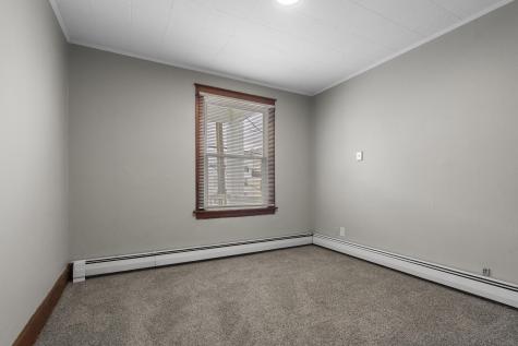 89 Walnut Street Lewiston ME 04240