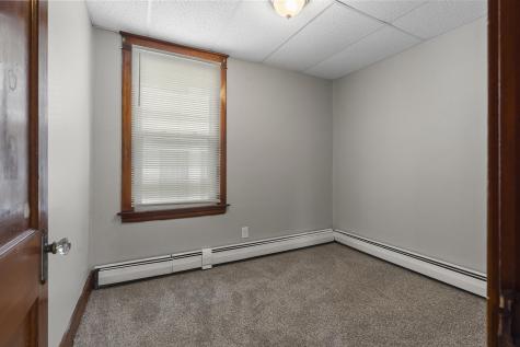 89 Walnut Street Lewiston ME 04240