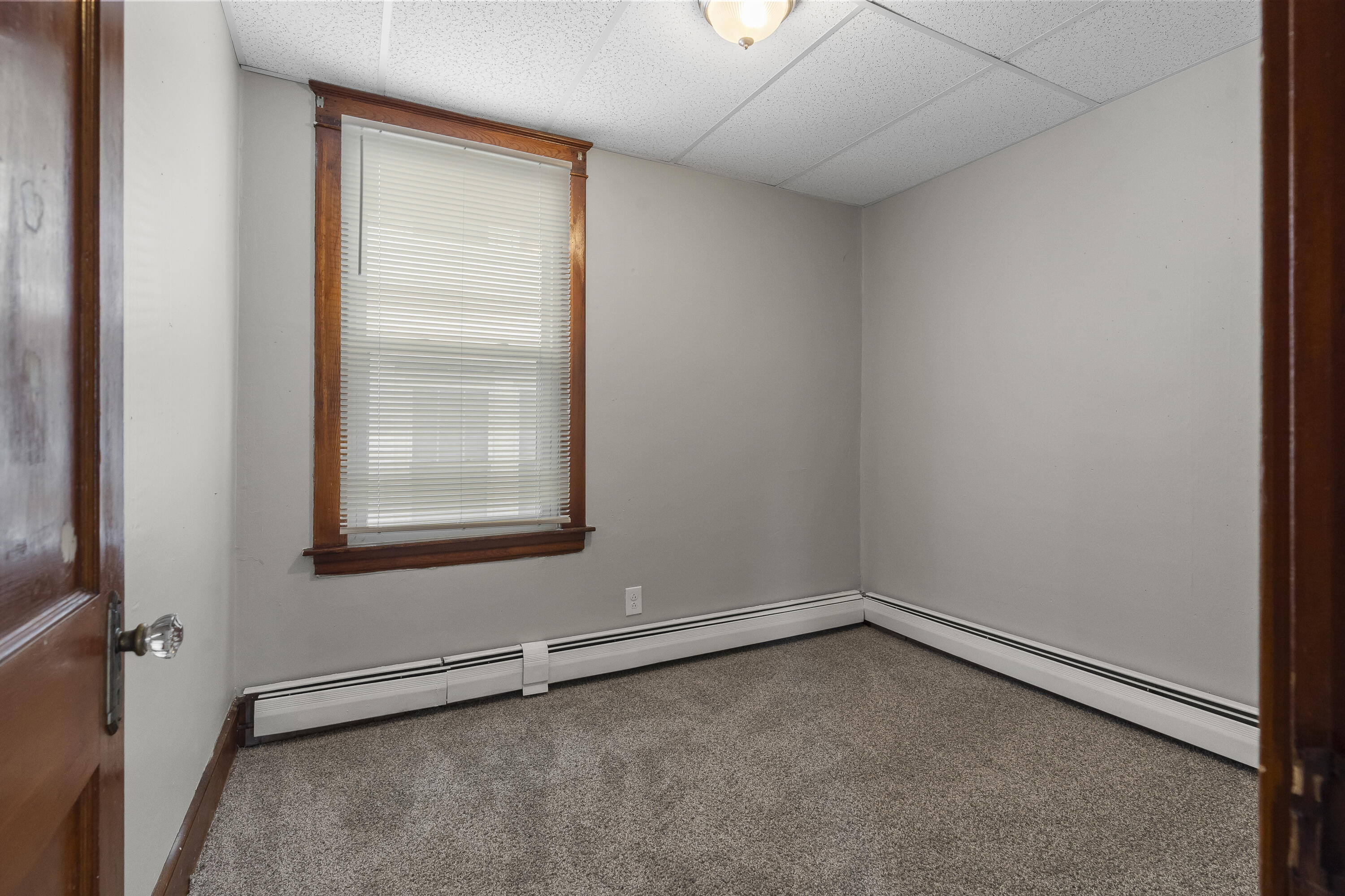 89 Walnut Street Lewiston ME 04240
