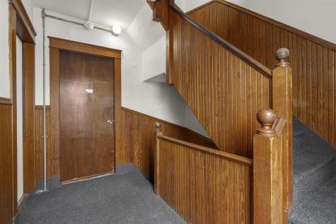 89 Walnut Street Lewiston ME 04240