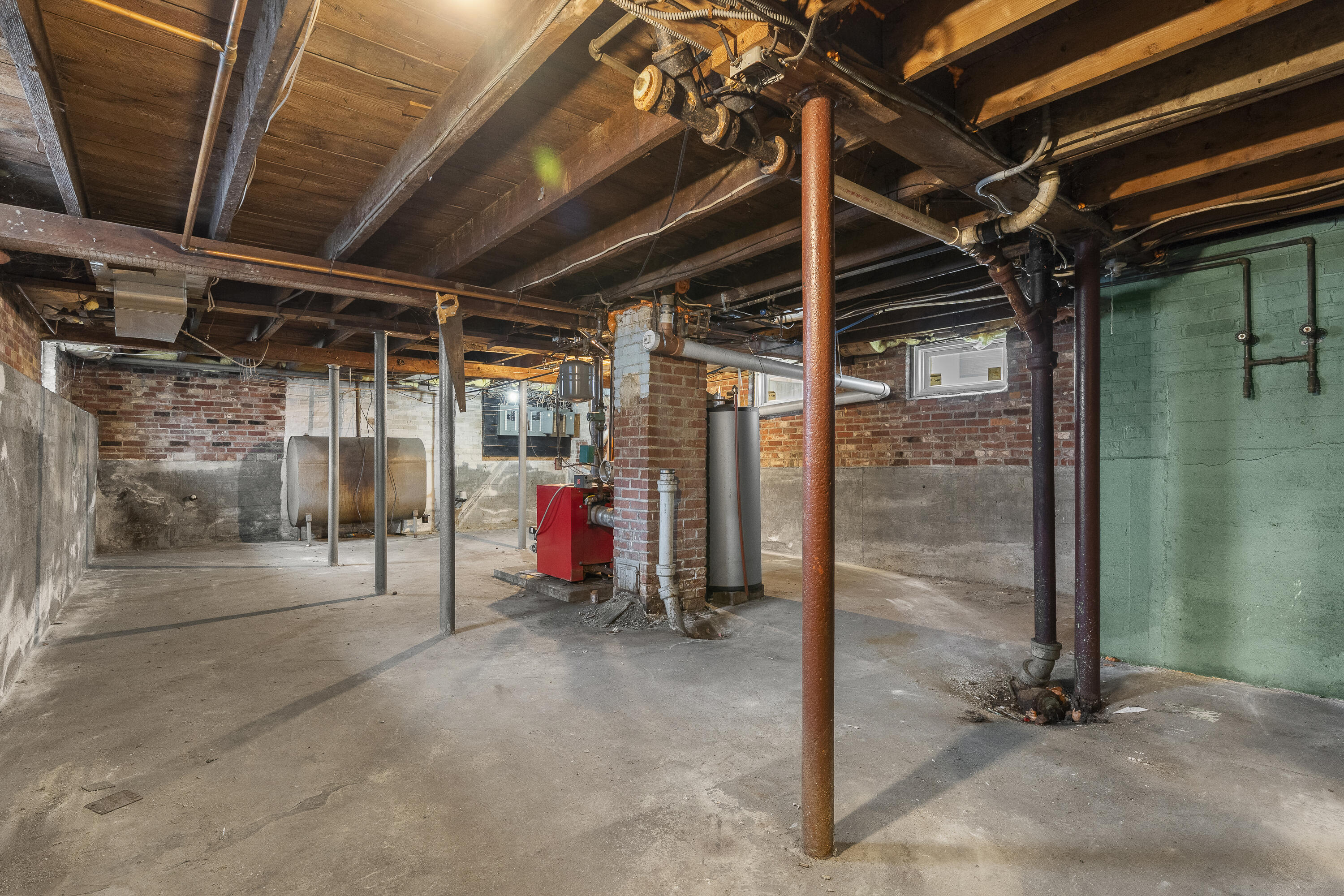 89 Walnut Street Lewiston ME 04240