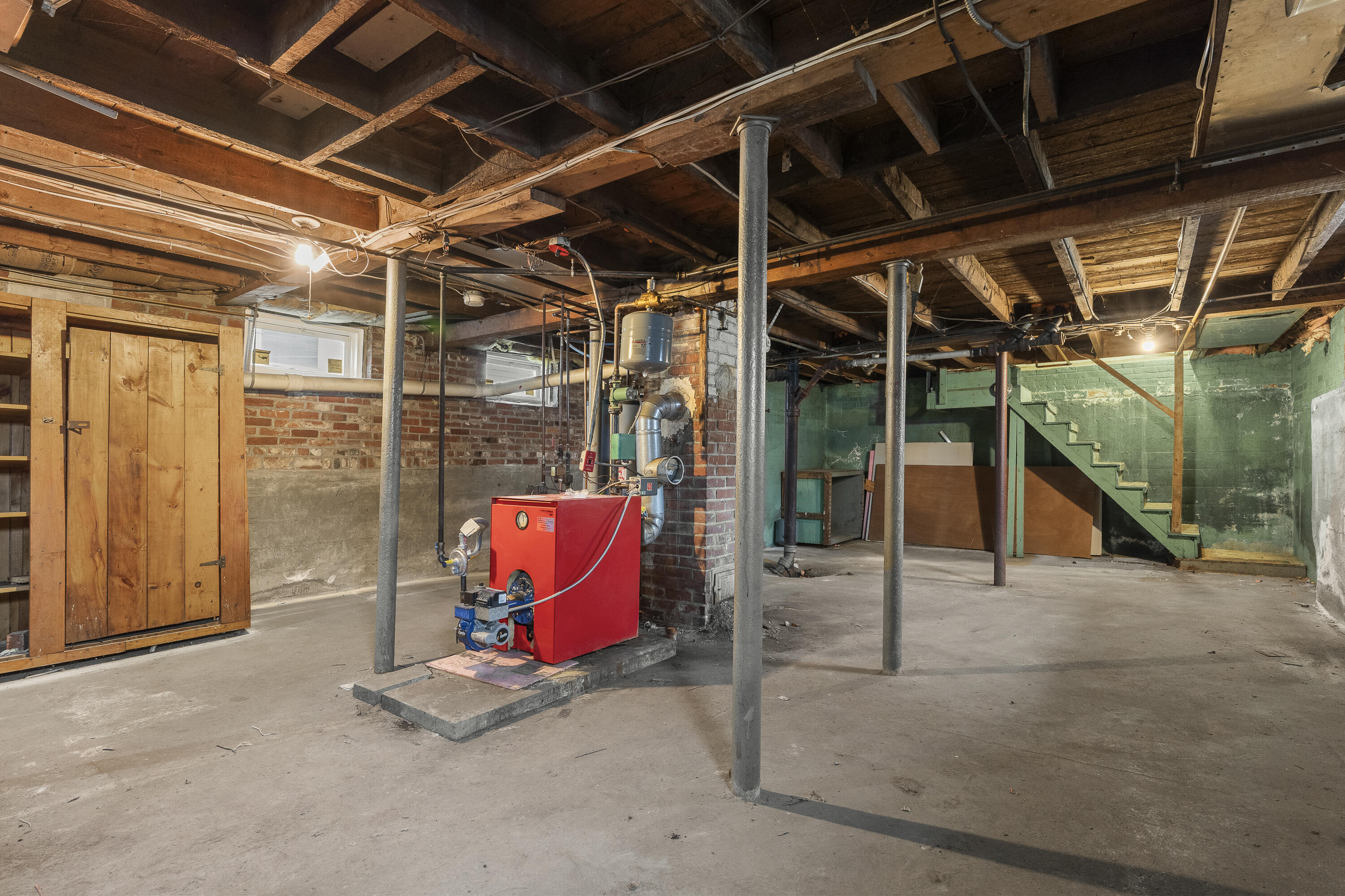 89 Walnut Street Lewiston ME 04240