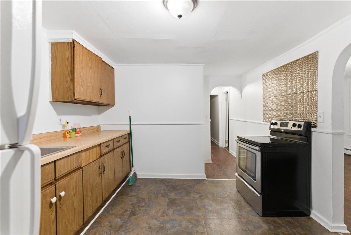 942 Lisbon Street Lewiston ME 04240