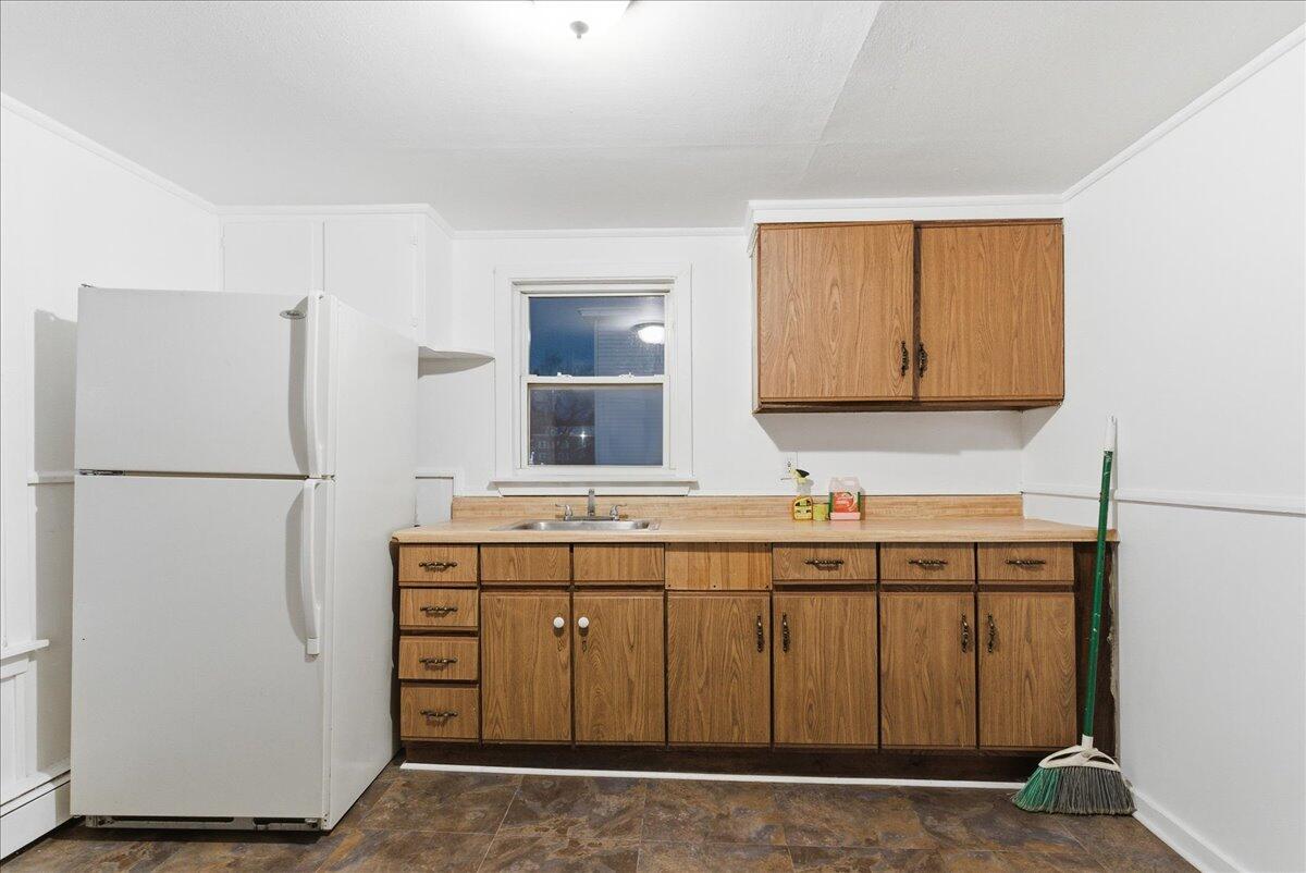 942 Lisbon Street Lewiston ME 04240