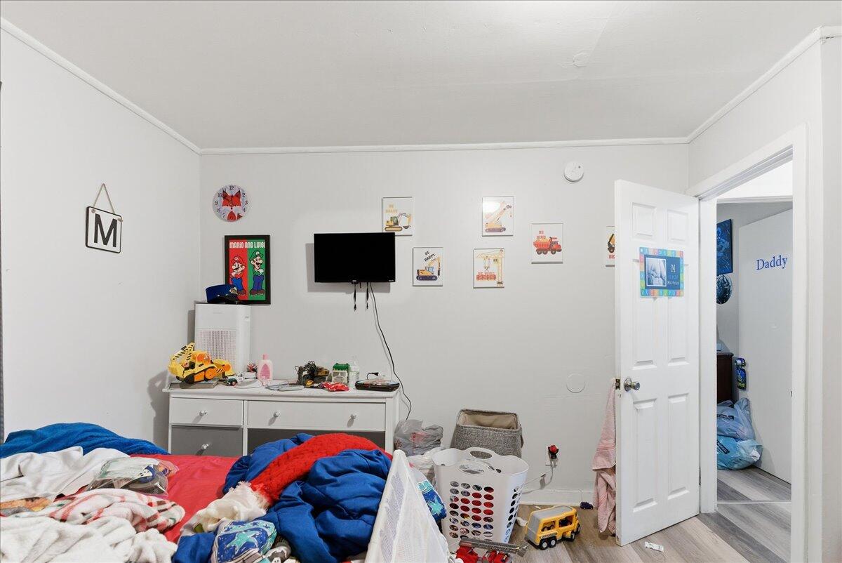 942 Lisbon Street Lewiston ME 04240