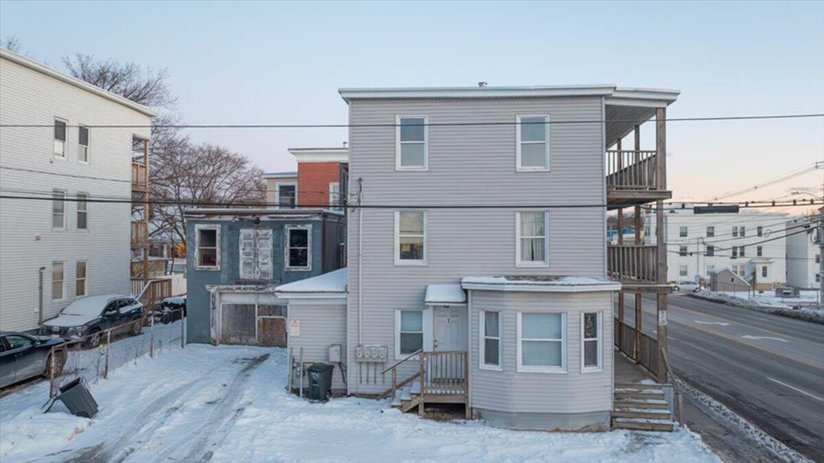 942 Lisbon Street Lewiston ME 04240