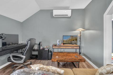 76 Lee Road Lincoln ME 04457