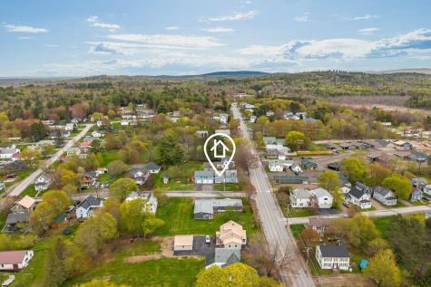 76 Lee Road Lincoln ME 04457