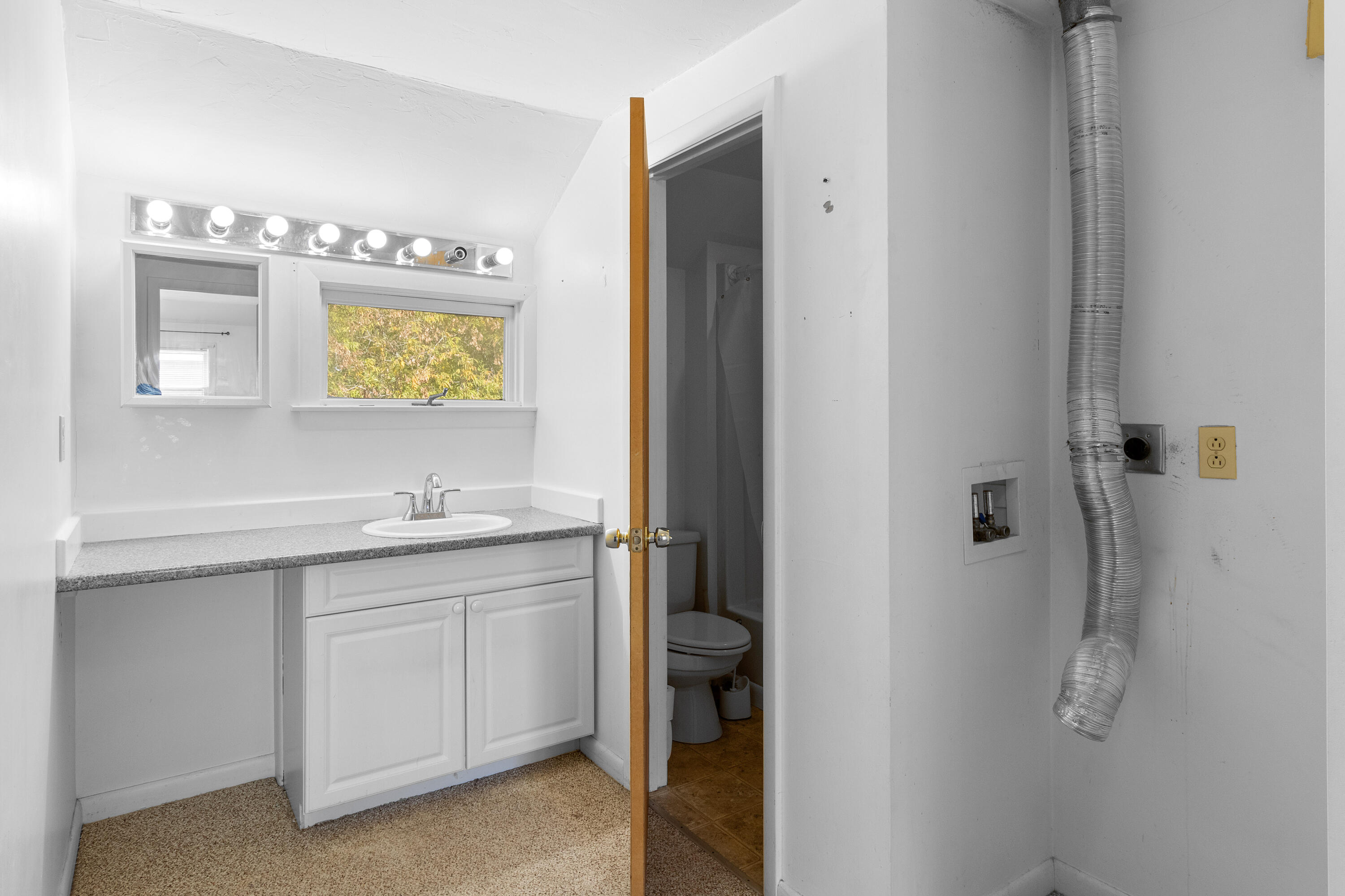 26 Crescent Street Rockland ME 04841