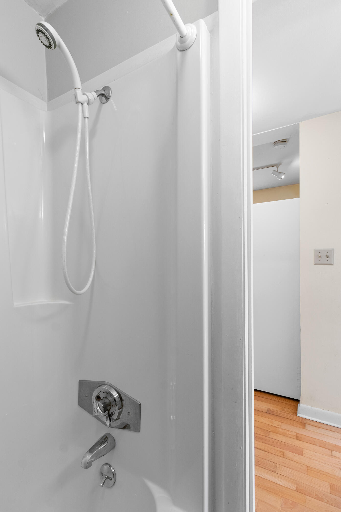 26 Crescent Street Rockland ME 04841