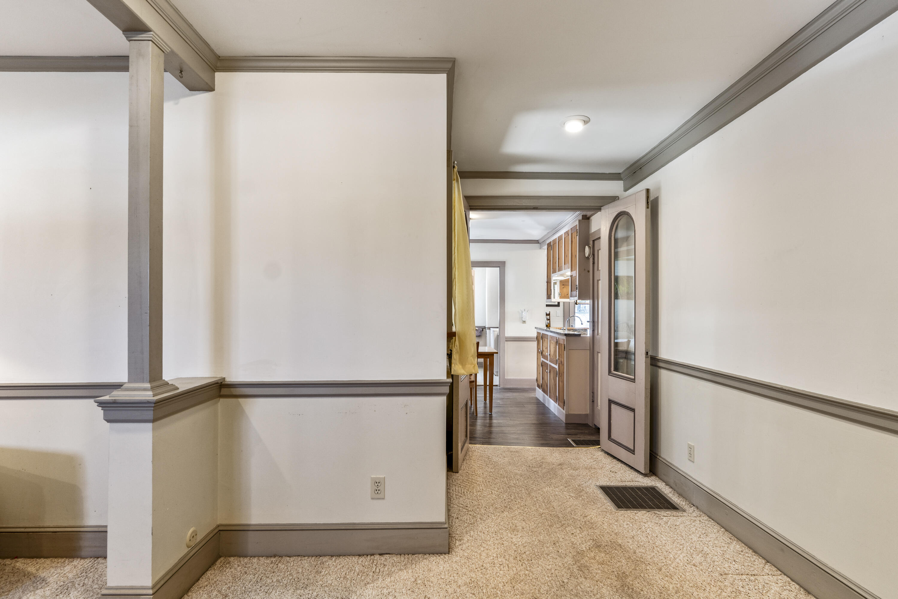 38 Main Street Topsham ME 04086