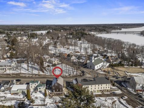 38 Main Street Topsham ME 04086
