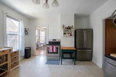 115 Winter Street Auburn ME 04210