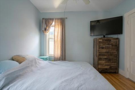 115 Winter Street Auburn ME 04210