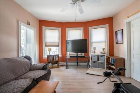 115 Winter Street Auburn ME 04210