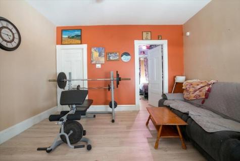 115 Winter Street Auburn ME 04210