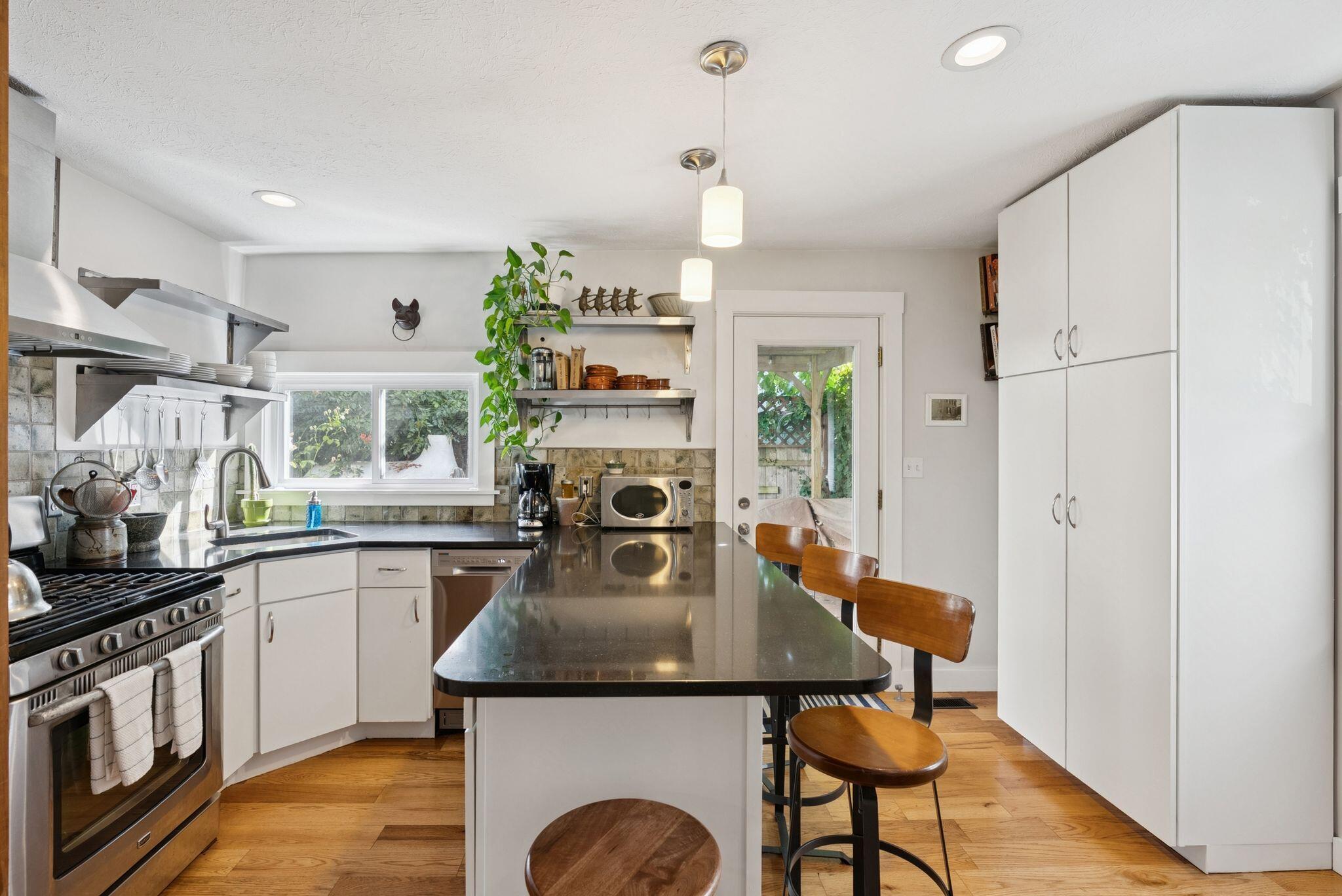 20 Tate Street Portland ME 04102