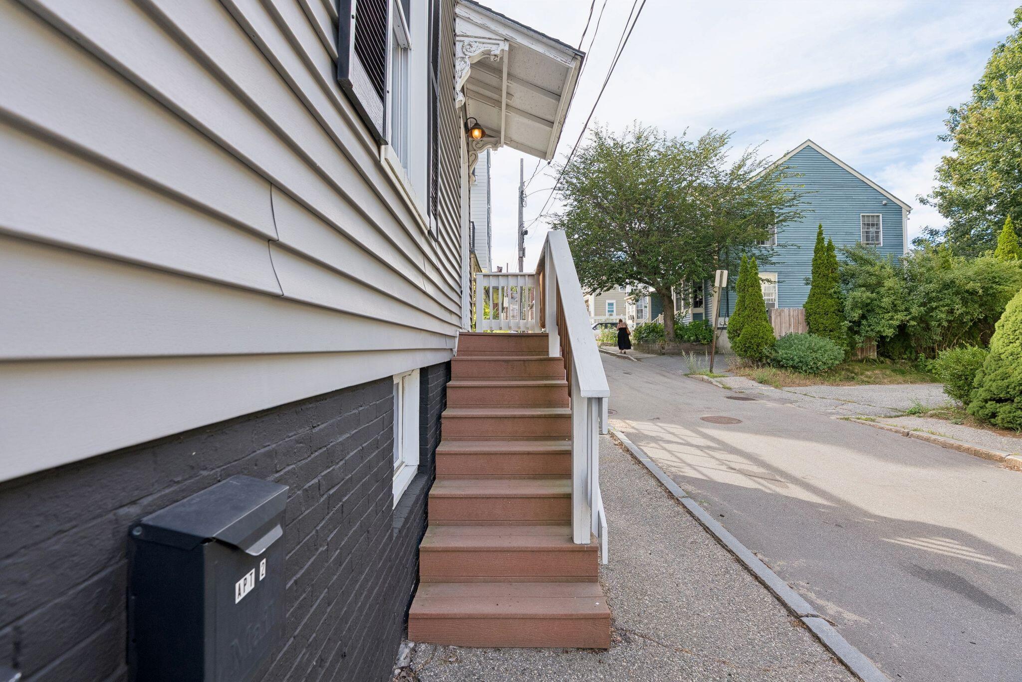 20 Tate Street Portland ME 04102