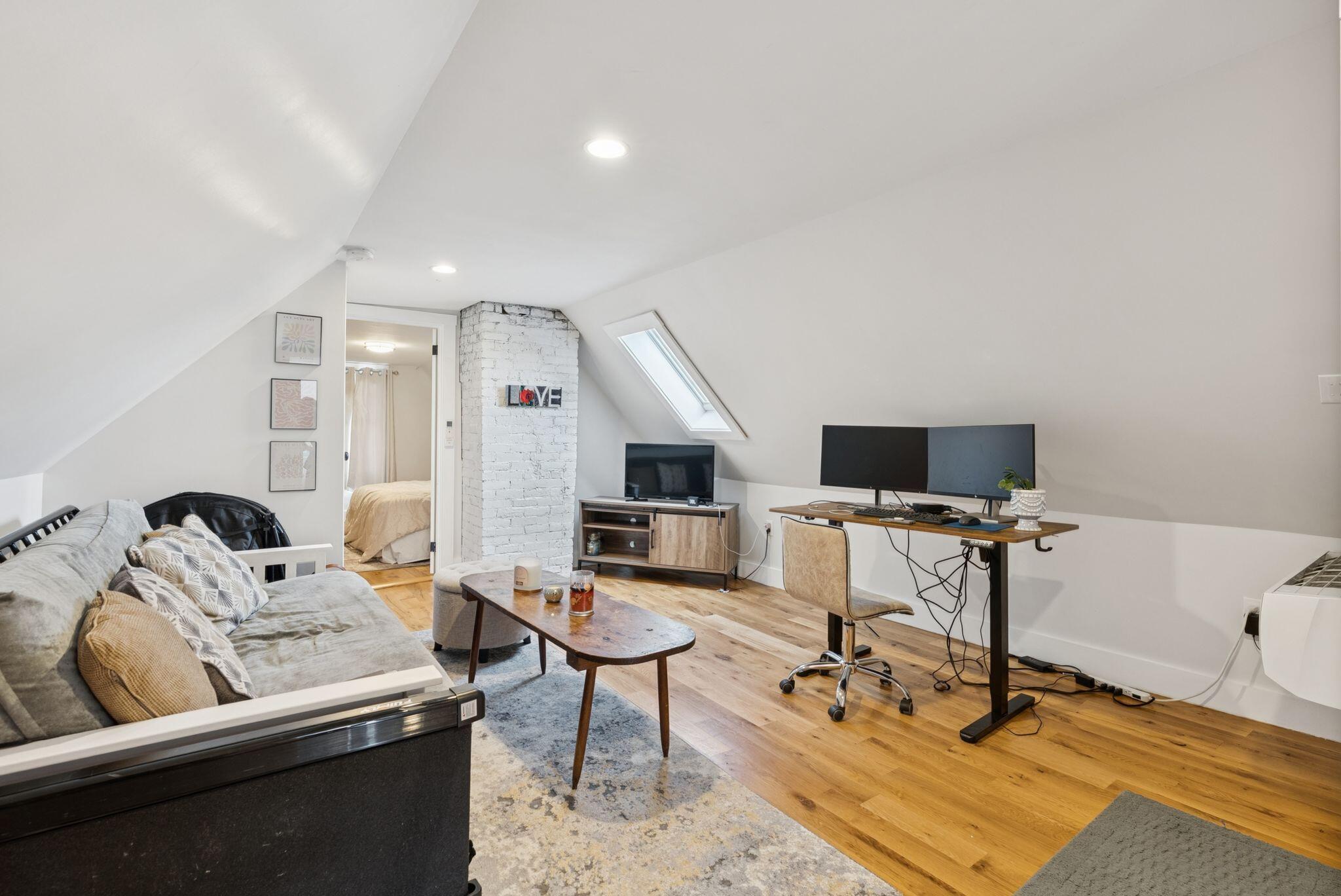 20 Tate Street Portland ME 04102