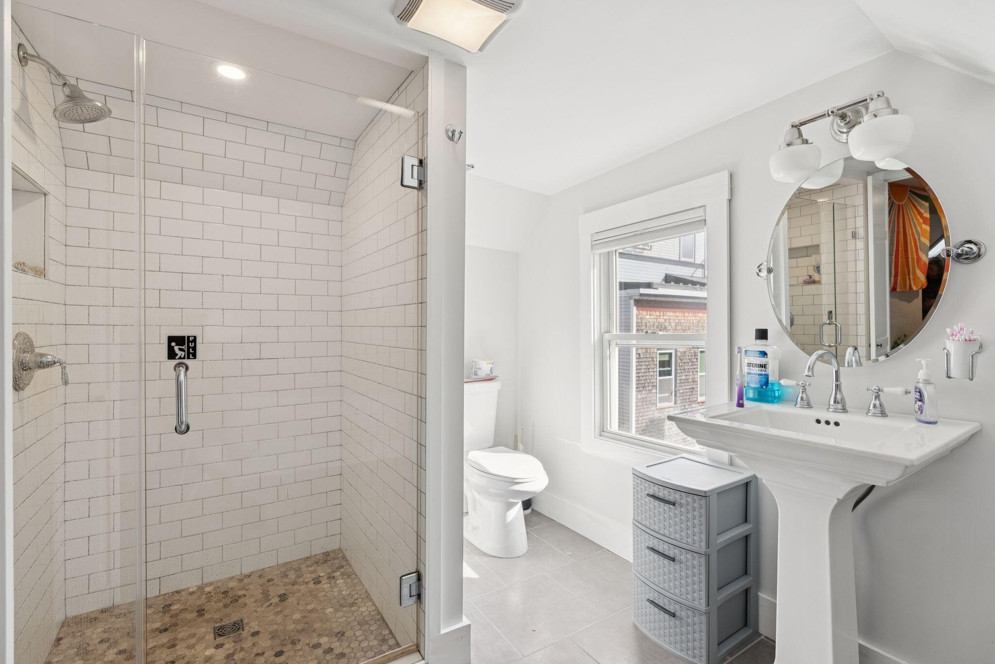 20 Tate Street Portland ME 04102