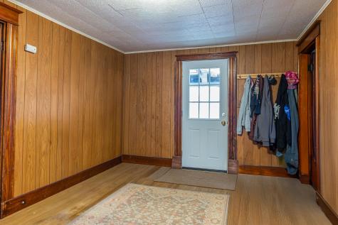 55 Osgood Avenue Mexico ME 04257