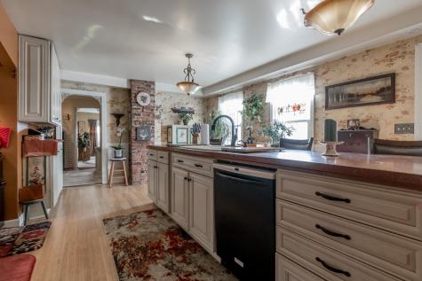 124 Allen Avenue Portland ME 04103