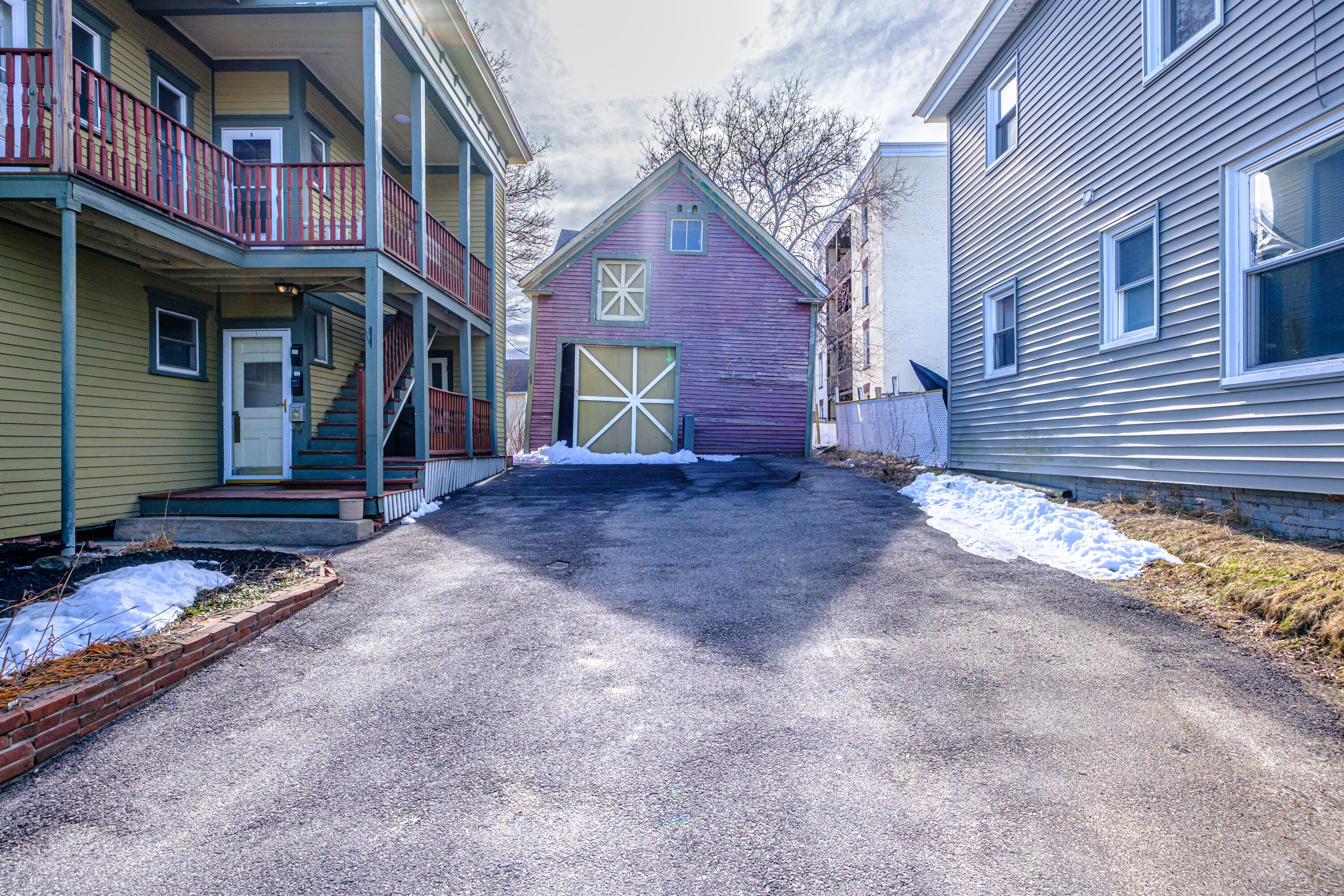 63 3rd Street Auburn ME 04210