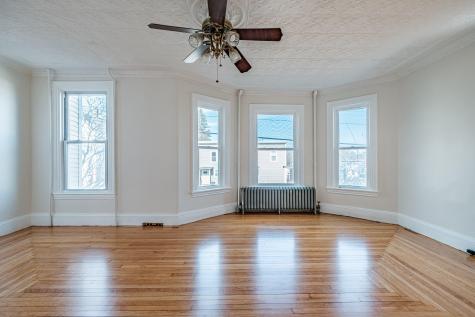 63 3rd Street Auburn ME 04210