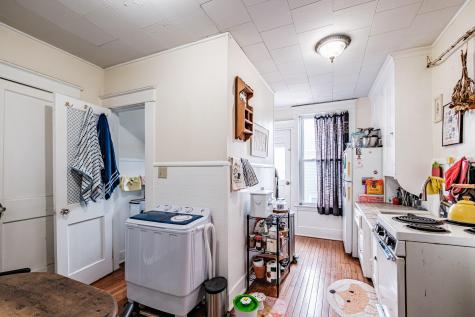 63 3rd Street Auburn ME 04210