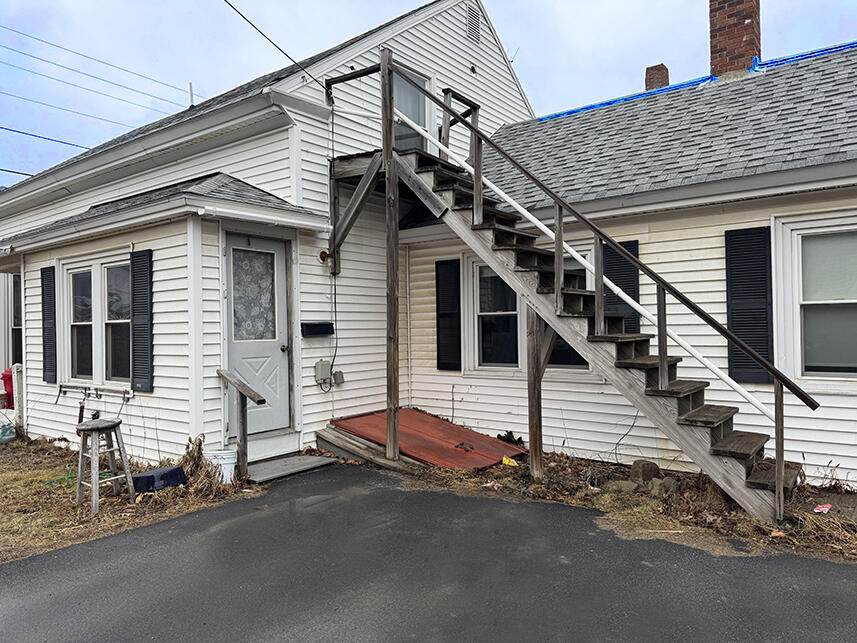 67 Main Street Winthrop ME 04364